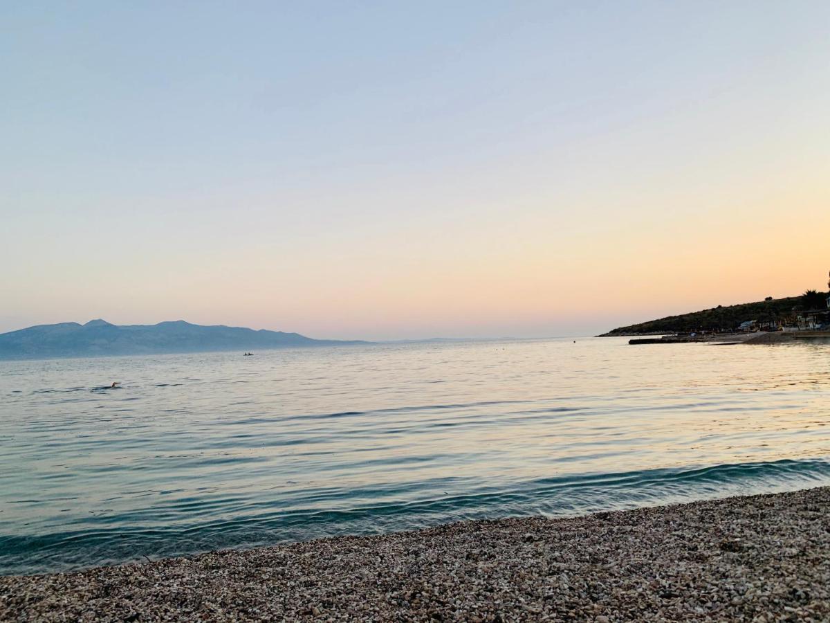 Rock Apartments Sarandë エクステリア 写真