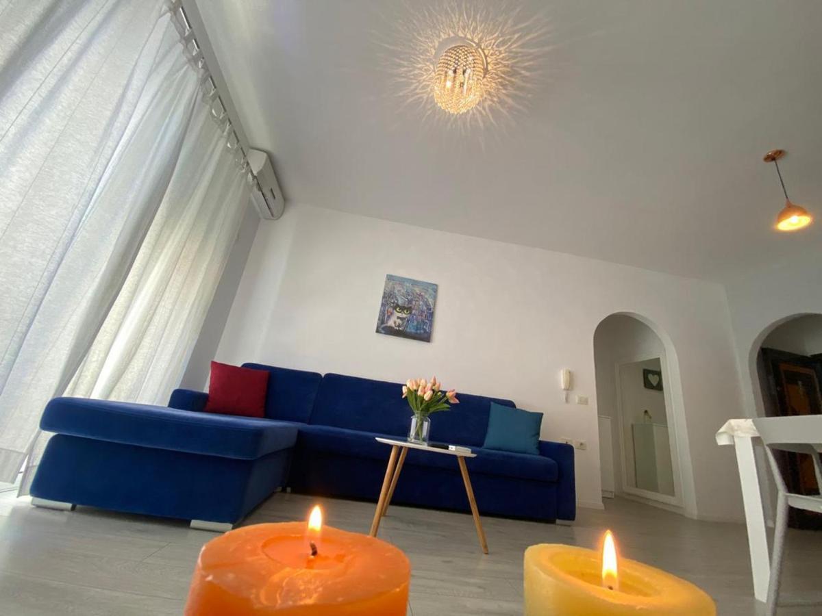 Rock Apartments Sarandë エクステリア 写真