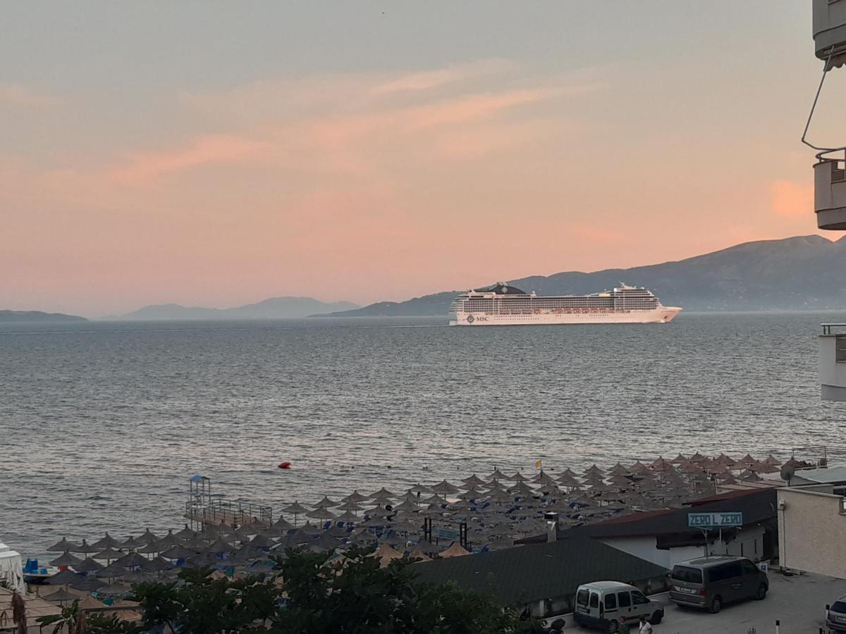 Rock Apartments Sarandë エクステリア 写真