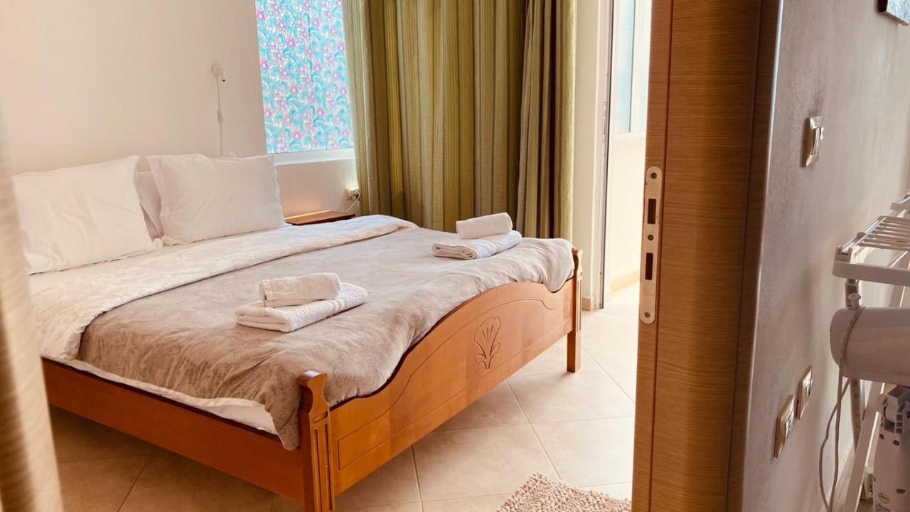 Rock Apartments Sarandë エクステリア 写真