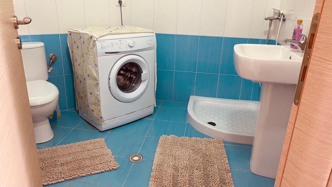 Rock Apartments Sarandë エクステリア 写真