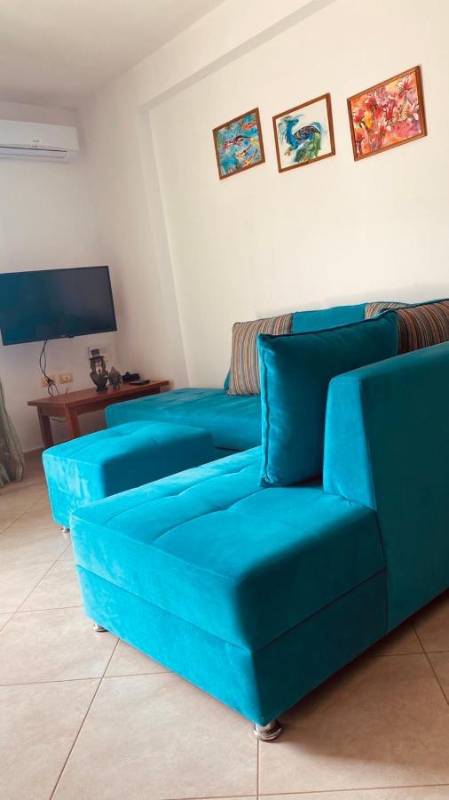 Rock Apartments Sarandë エクステリア 写真
